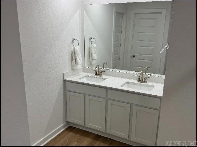 4344 Sloan Dr - Photo 5 of 11