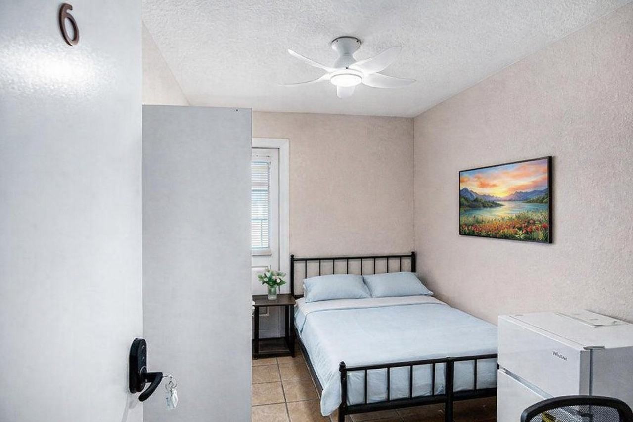 N Lantana Ave - Photo 6 of 7