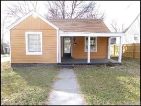 920 S Elm St - Photo 1 of 1