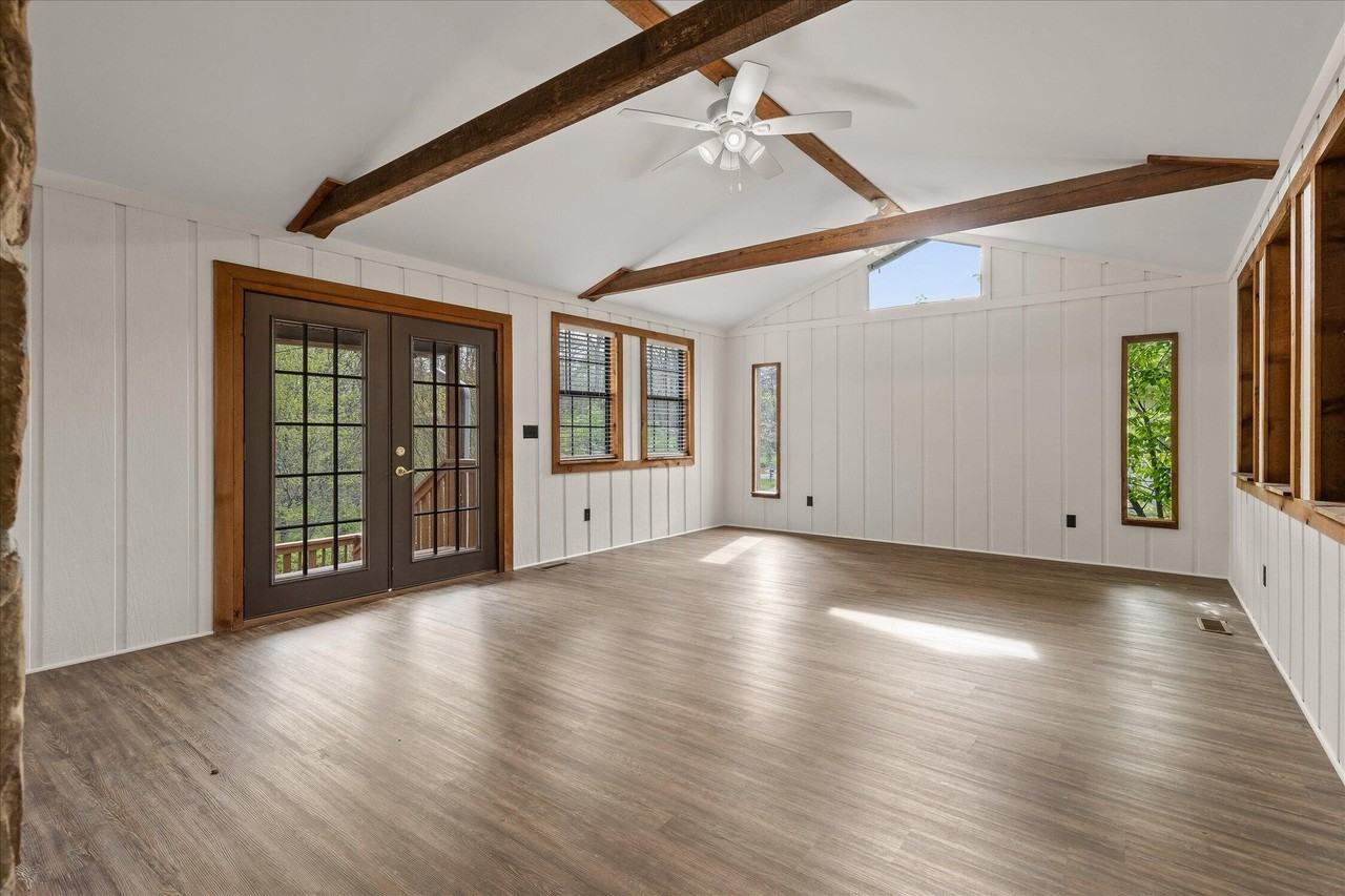 429 St Simon Trl - Photo 4 of 38