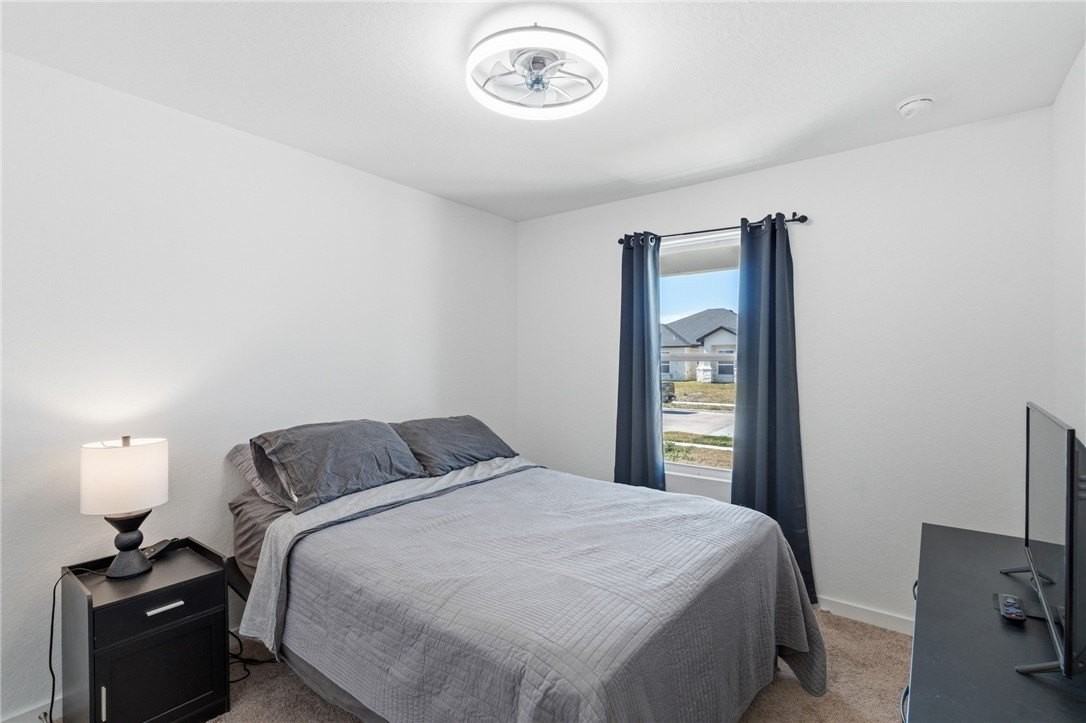 2706 Lannister Ln - Photo 3 of 16