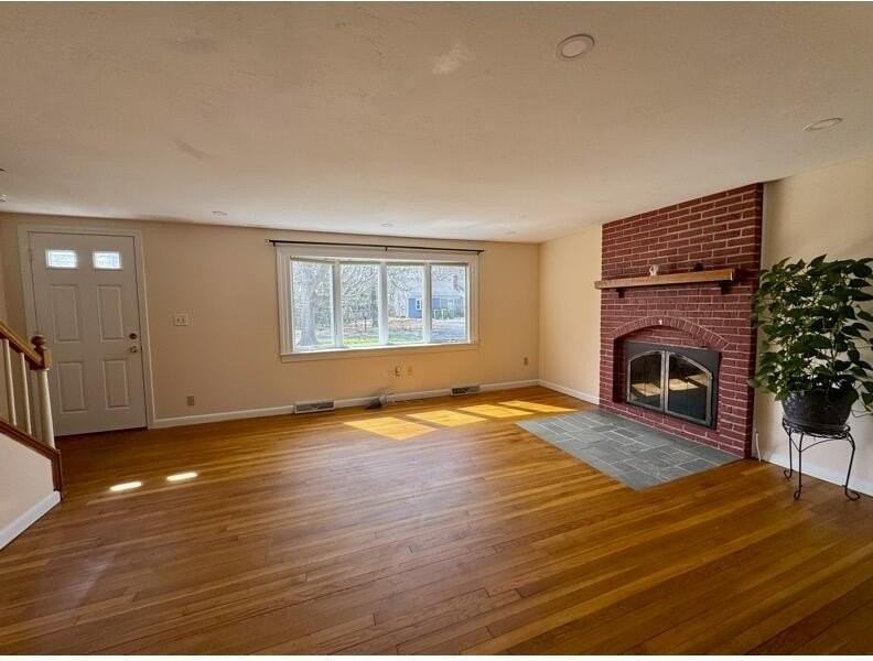 20 Quartermaster Row - Photo 2 of 15