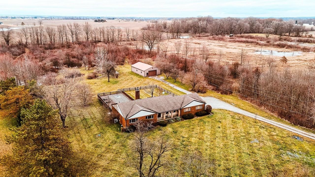 13040 Duncan Plains Rd - Photo 2 of 43