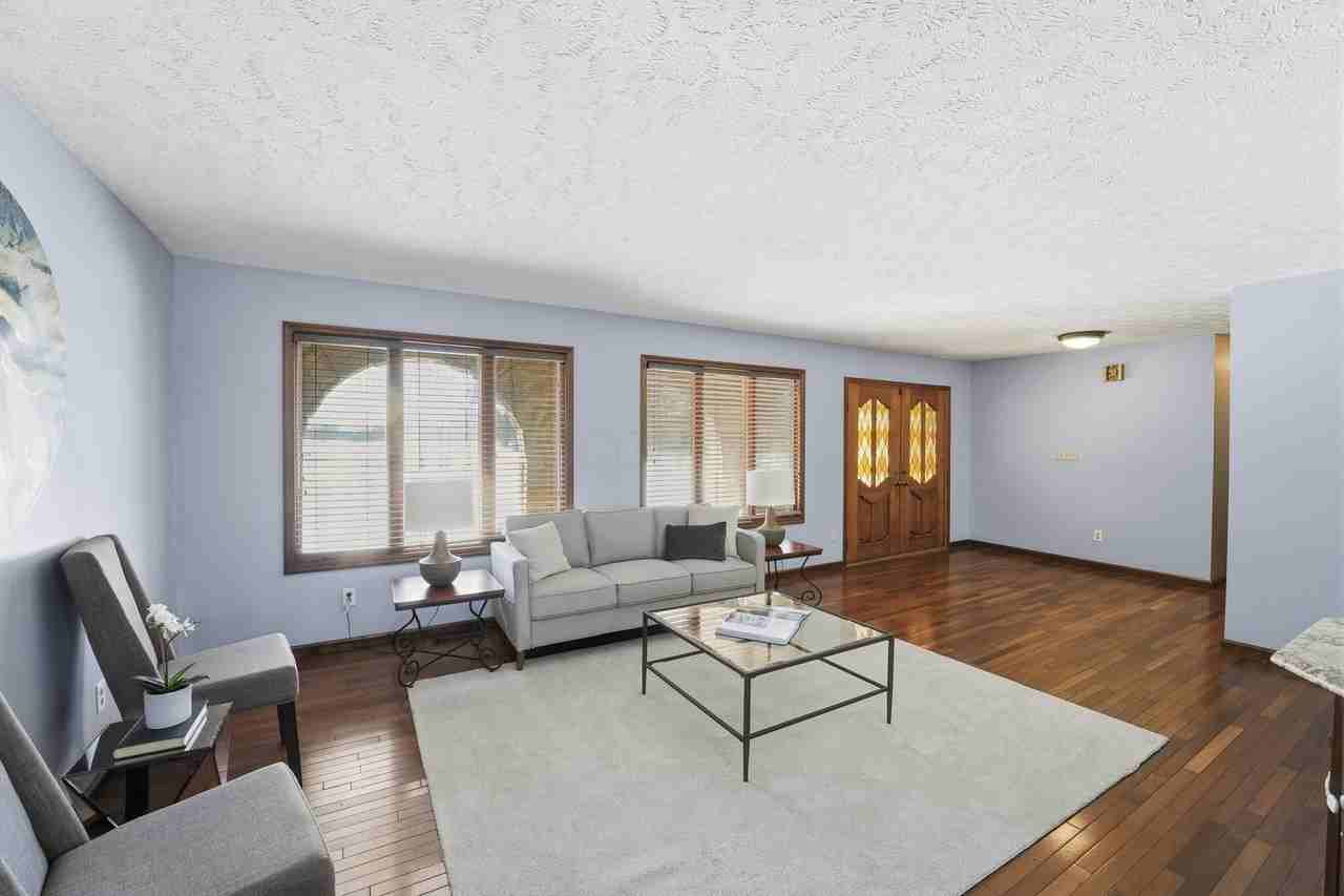 13040 Duncan Plains Rd - Photo 6 of 43