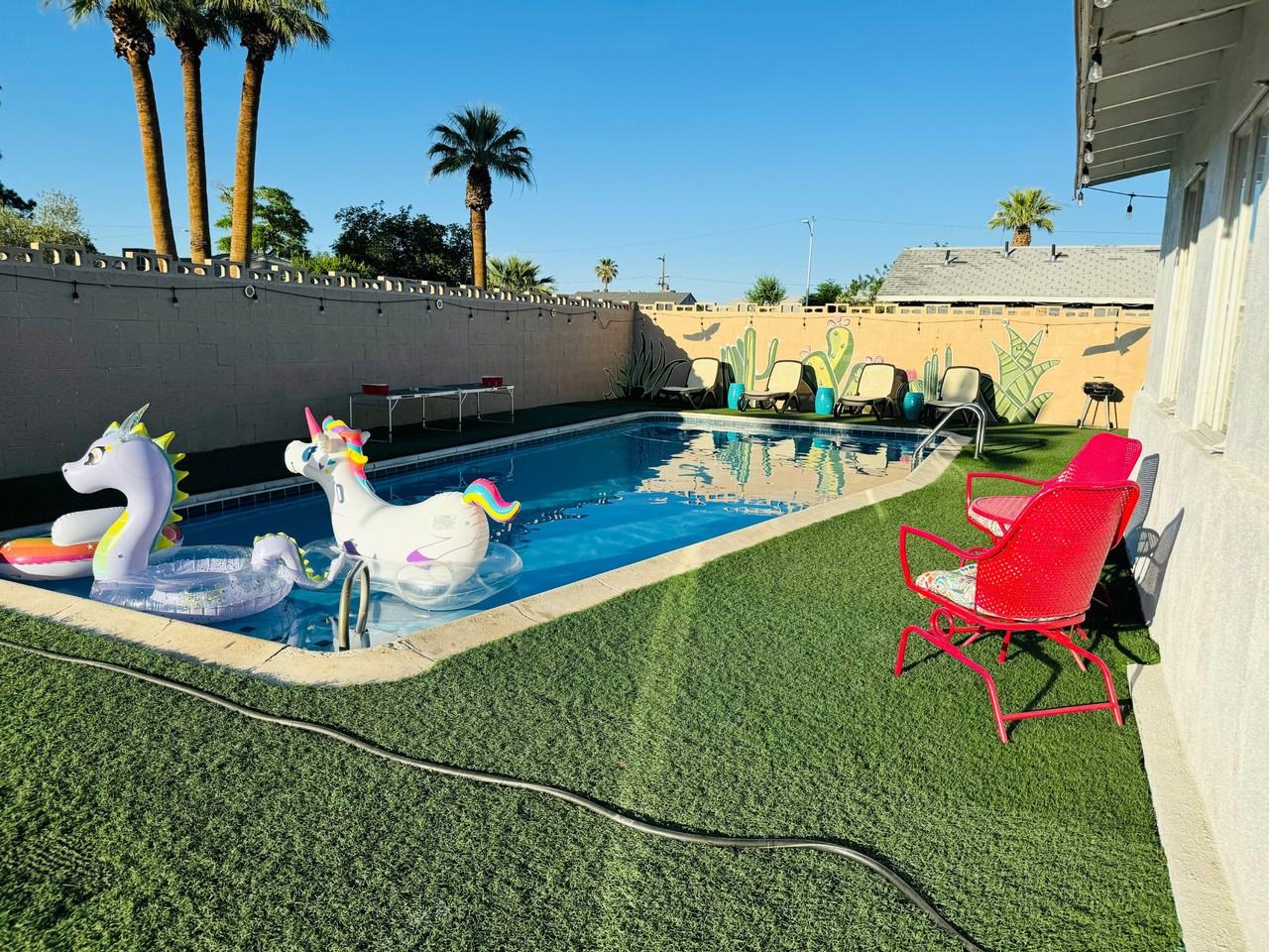 Hayes Pl - Photo 3 of 48