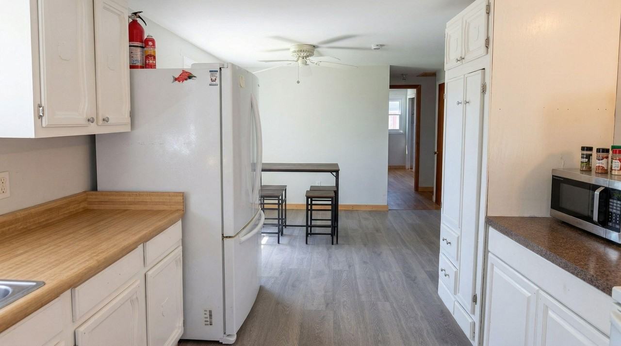 Holy Cross Rd - Photo 5 of 12