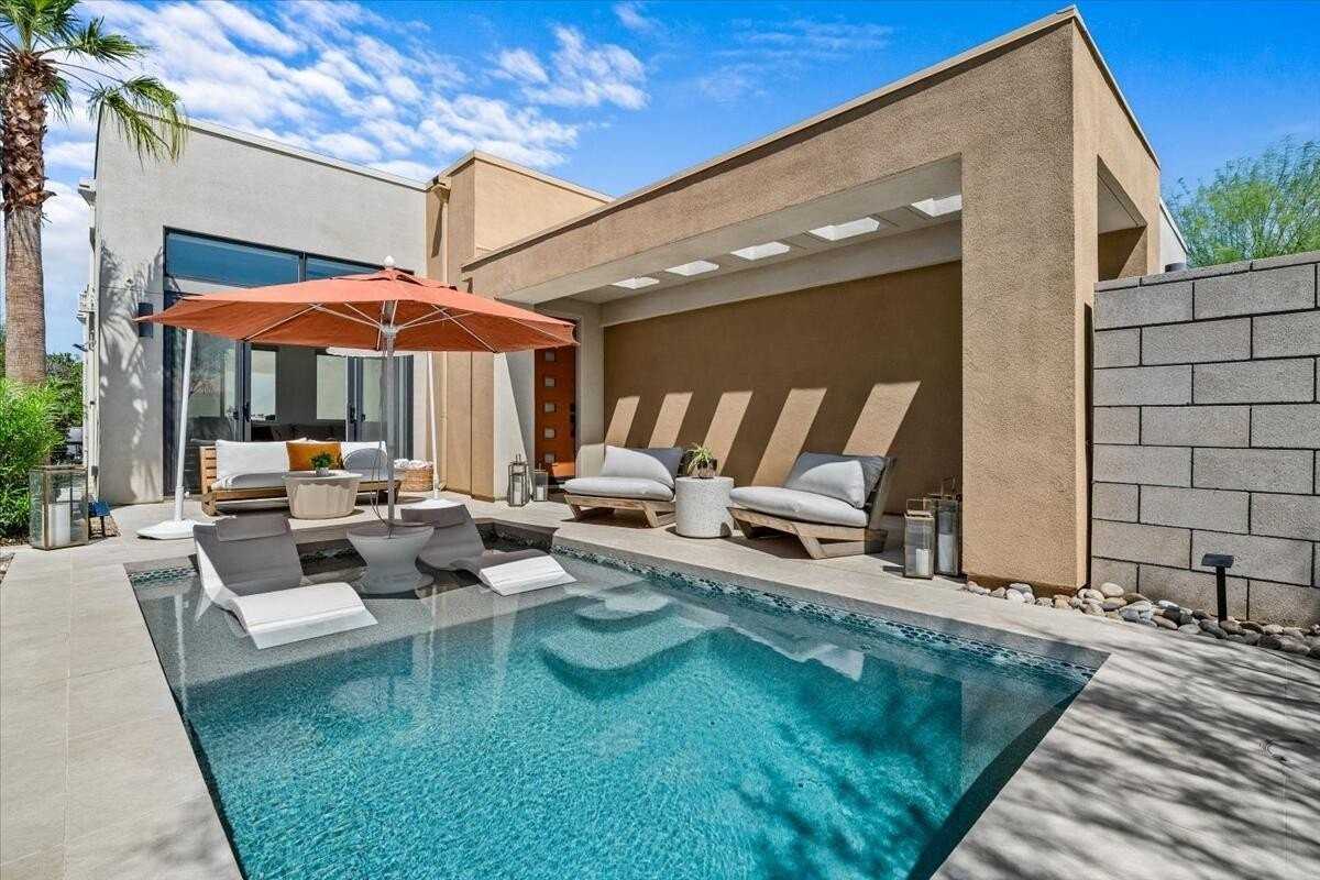 446 Fountain Dr - Photo 4 of 42