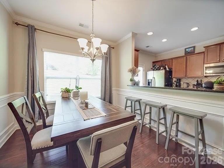 5657 Tipperlinn Way - Photo 5 of 32