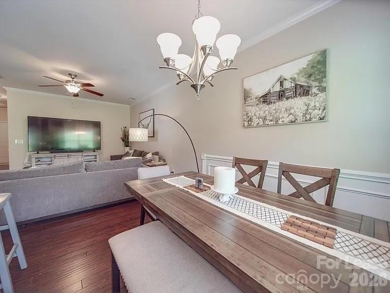 5657 Tipperlinn Way - Photo 6 of 32