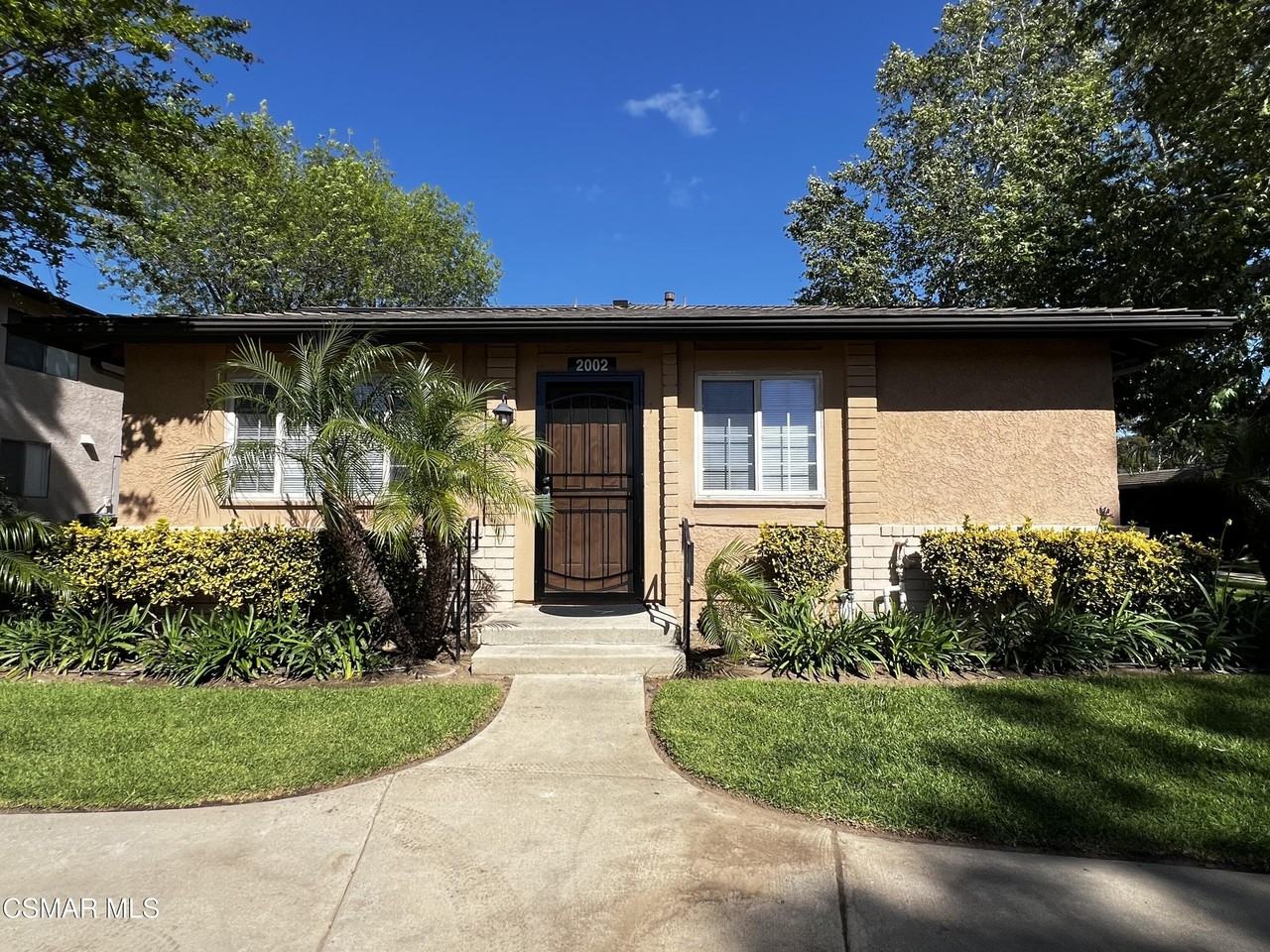 2002 Calle La Sombra #1 - Photo 2 of 18