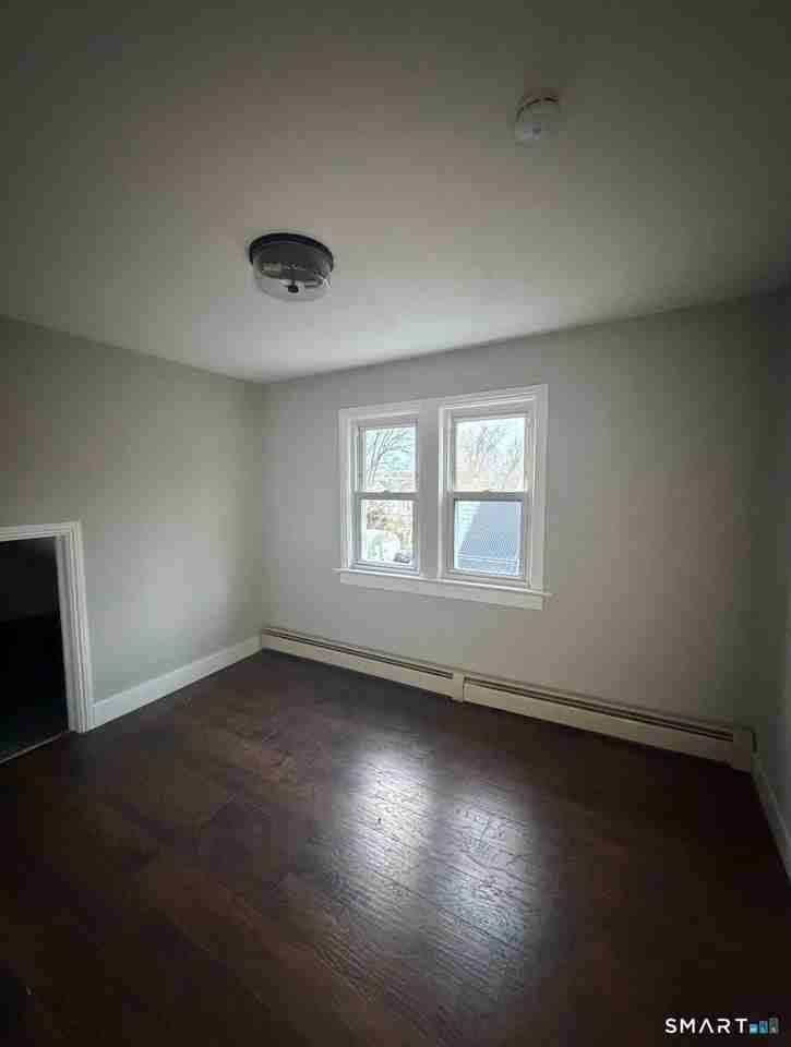 118 Union Ave - Photo 6 of 8