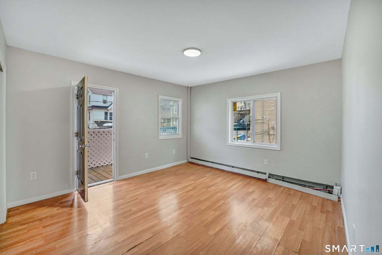 124 Central Ave #3 - Photo 3 of 6