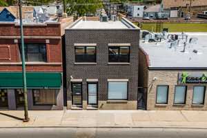 featured image of 3813 N Cicero Ave #2
