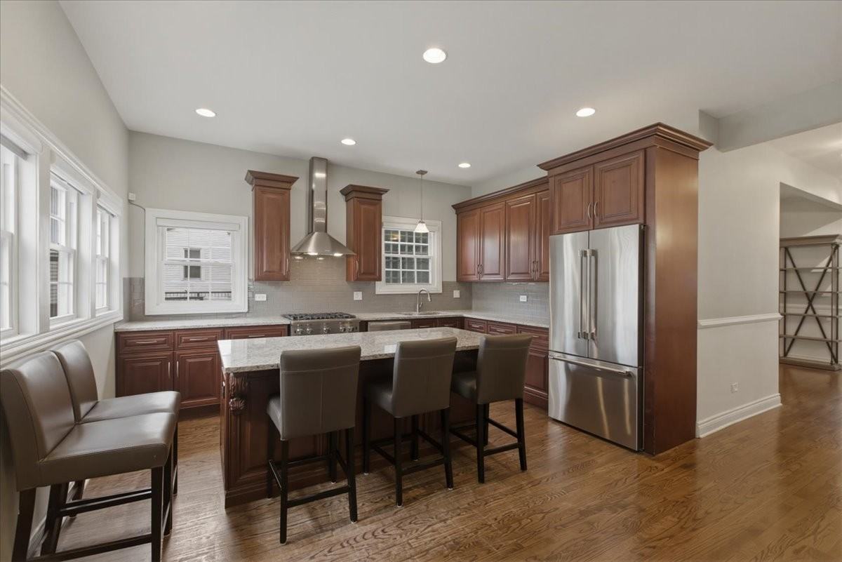 1828 W Berenice Ave - Photo 5 of 22