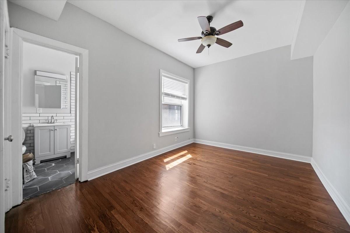 6635 S Ellis Ave #3S - Photo 5 of 10