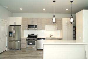 featured image of 6138 S University Ave #GDN