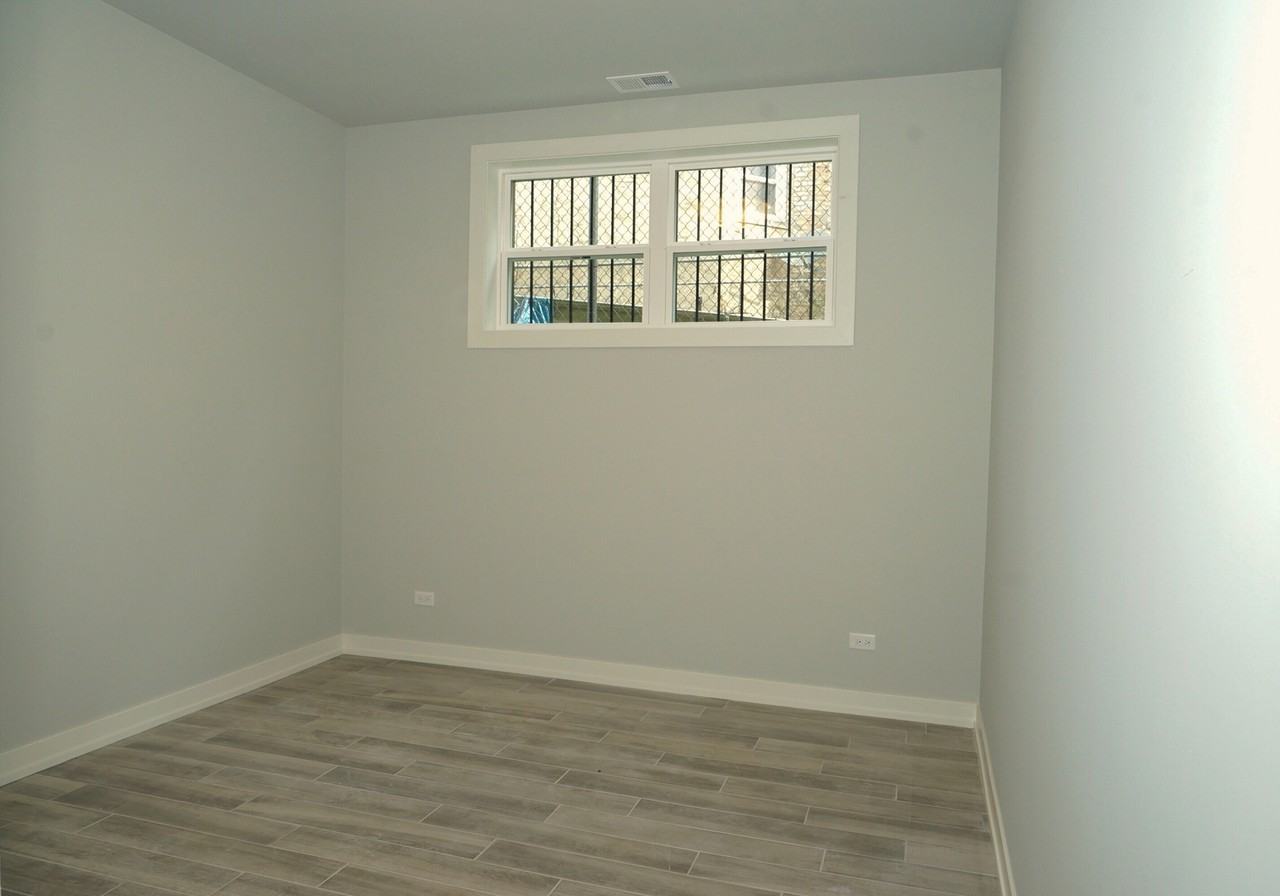 6138 S University Ave #GDN - Photo 7 of 13