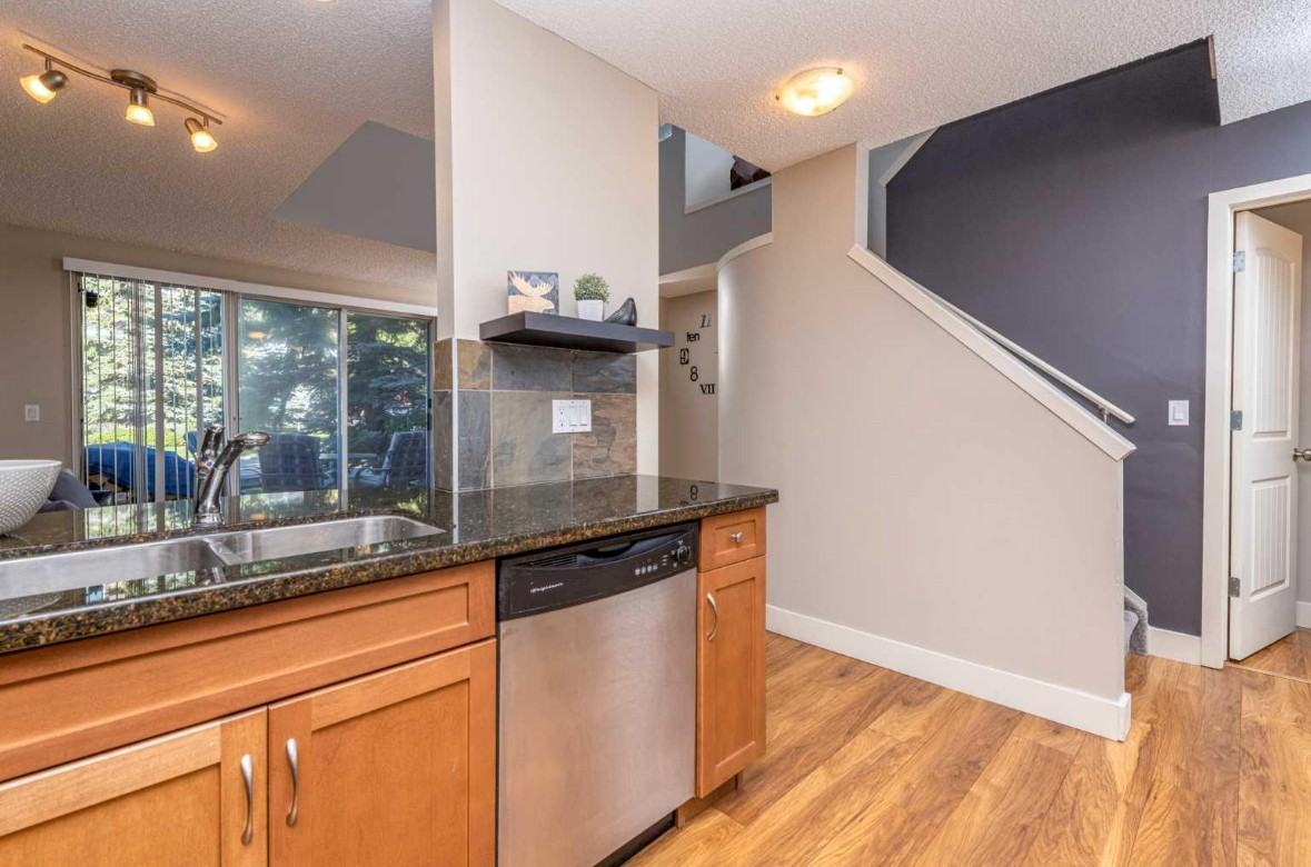 9 #1 - Photo 4 of 34