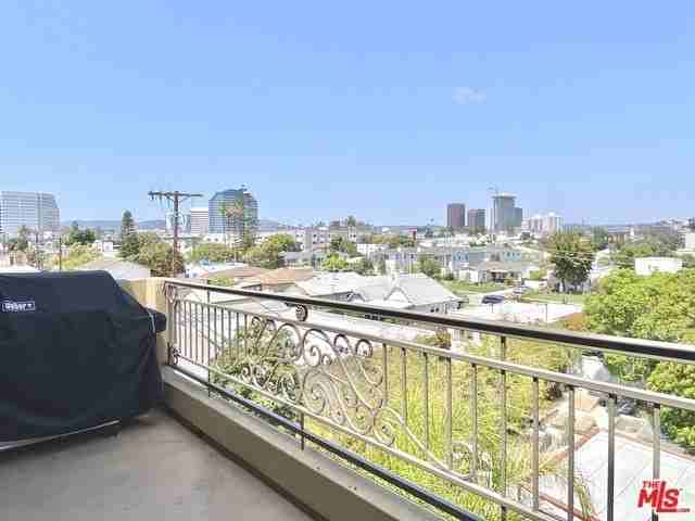 1530 S Centinela Ave Ph 3 - Photo 6 of 21