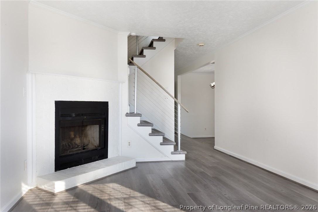 1228 Woodland Dr - Photo 3 of 16