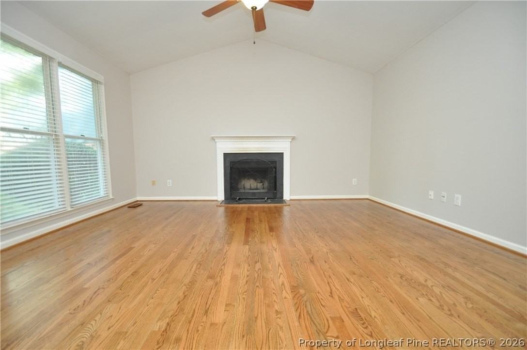 2128 Leadenhall Way - Photo 3 of 22