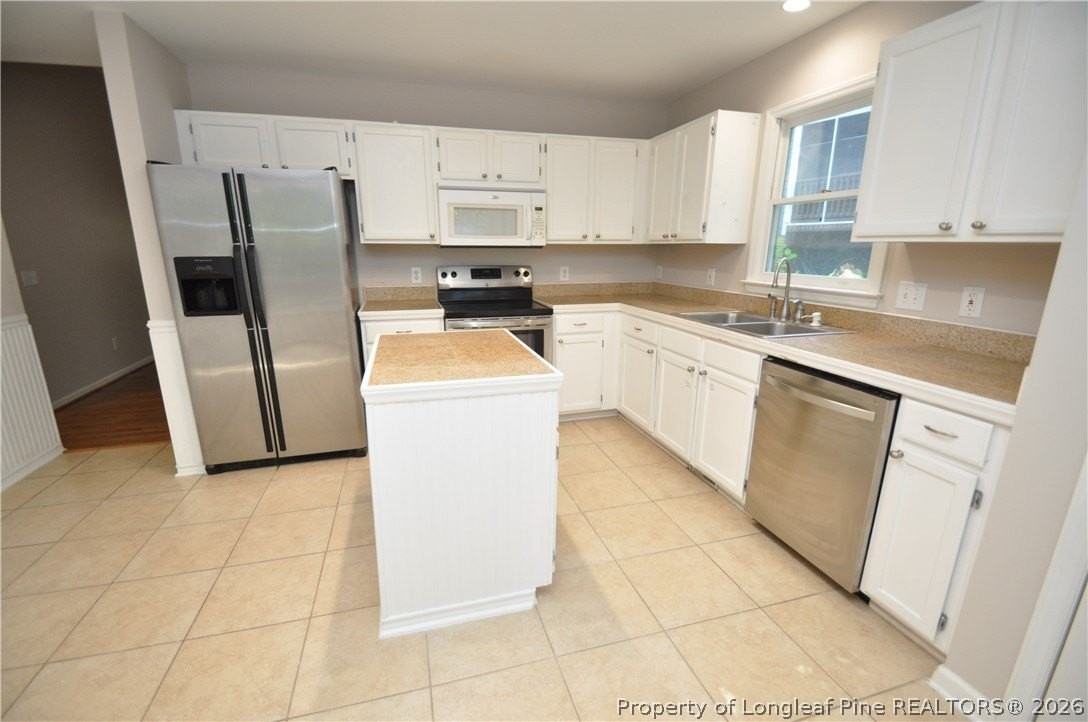 2128 Leadenhall Way - Photo 5 of 22