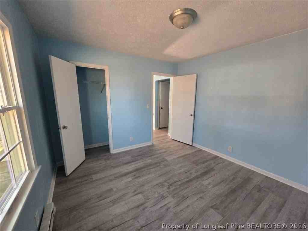 1547 Center St - Photo 7 of 9