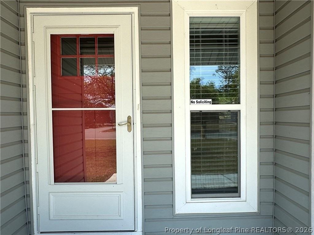 6913 Timbercroft Ln - Photo 3 of 30