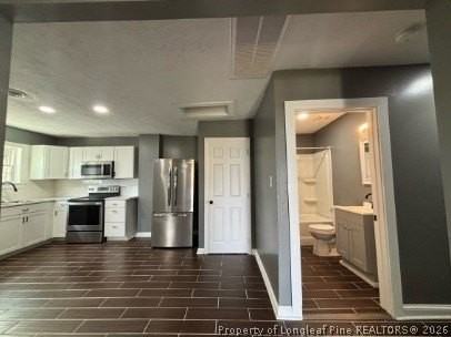 807 Branson St #3 - Photo 7 of 10