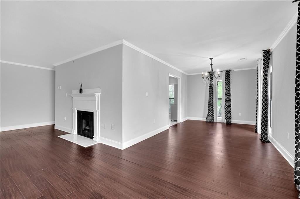 1104 Pine Heights Dr Ne - Photo 7 of 32