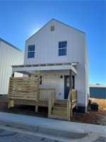 featured image of 522 Liberty Park Dr Ne