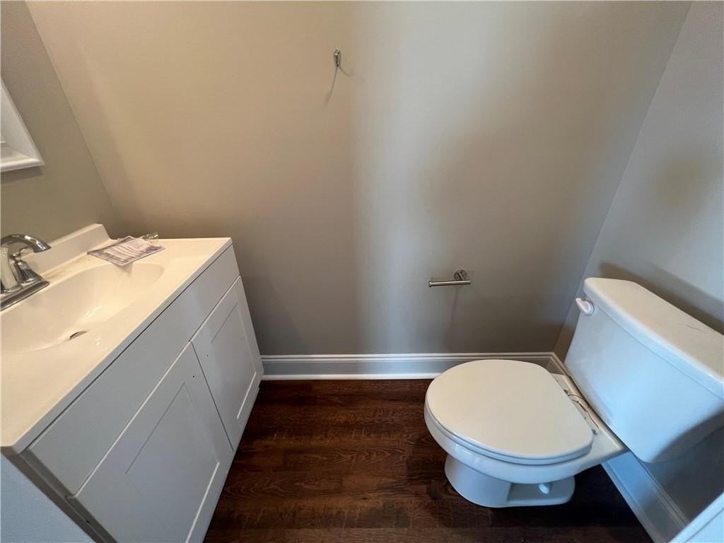 522 Liberty Park Dr Ne - Photo 4 of 9