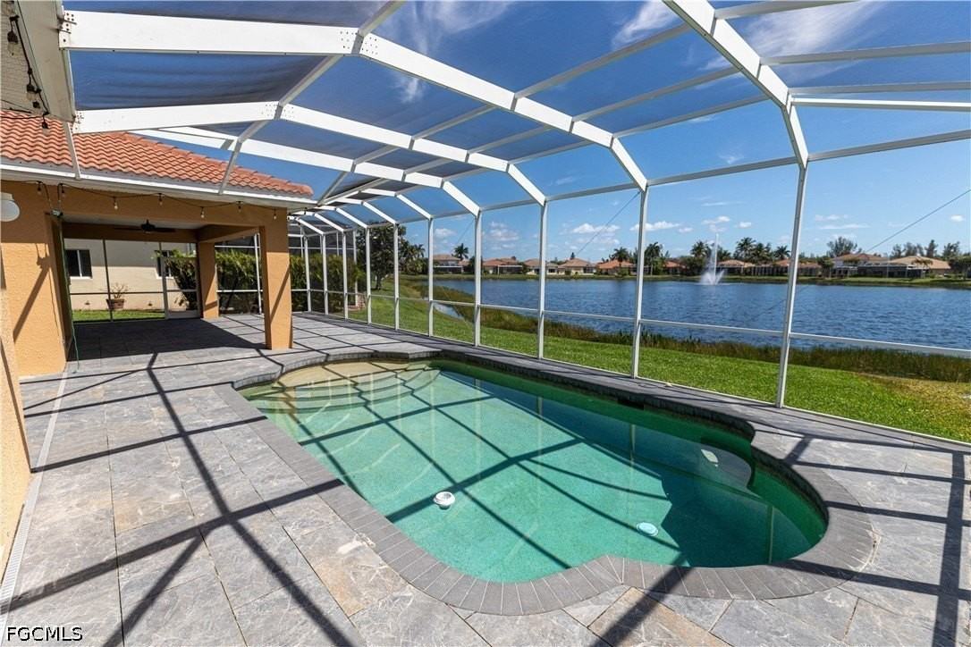 8789 Paseo De Valencia St - Photo 2 of 35