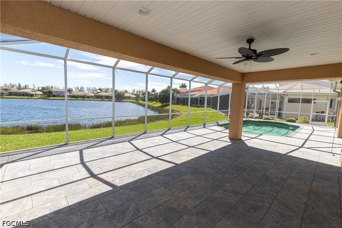 8789 Paseo De Valencia St - Photo 4 of 35