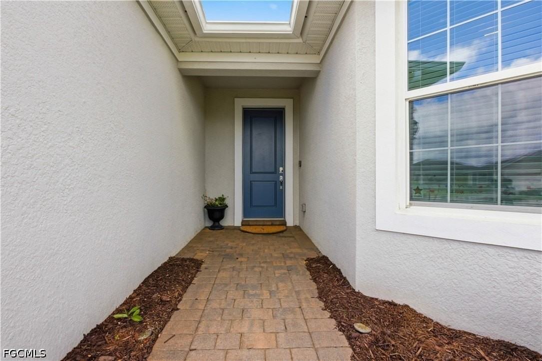 17728 Silverspur Dr - Photo 4 of 50