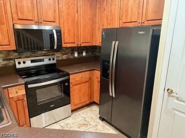 8585 Athena Ct - Photo 7 of 50