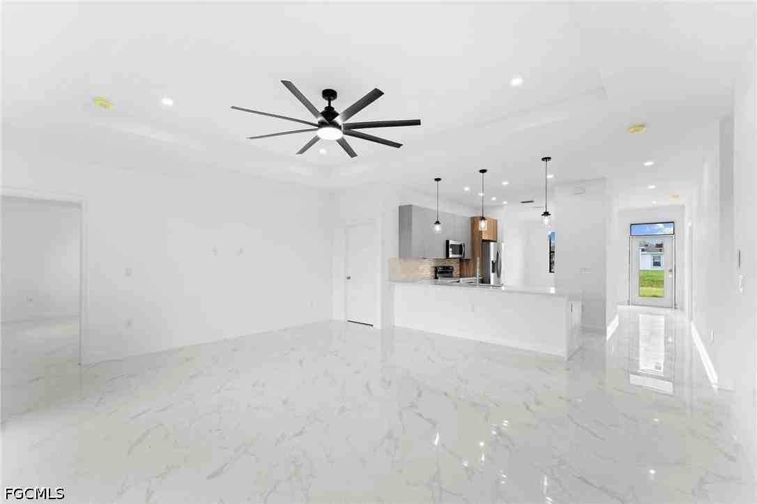 1236 Nw 25th Pl - Photo 6 of 36