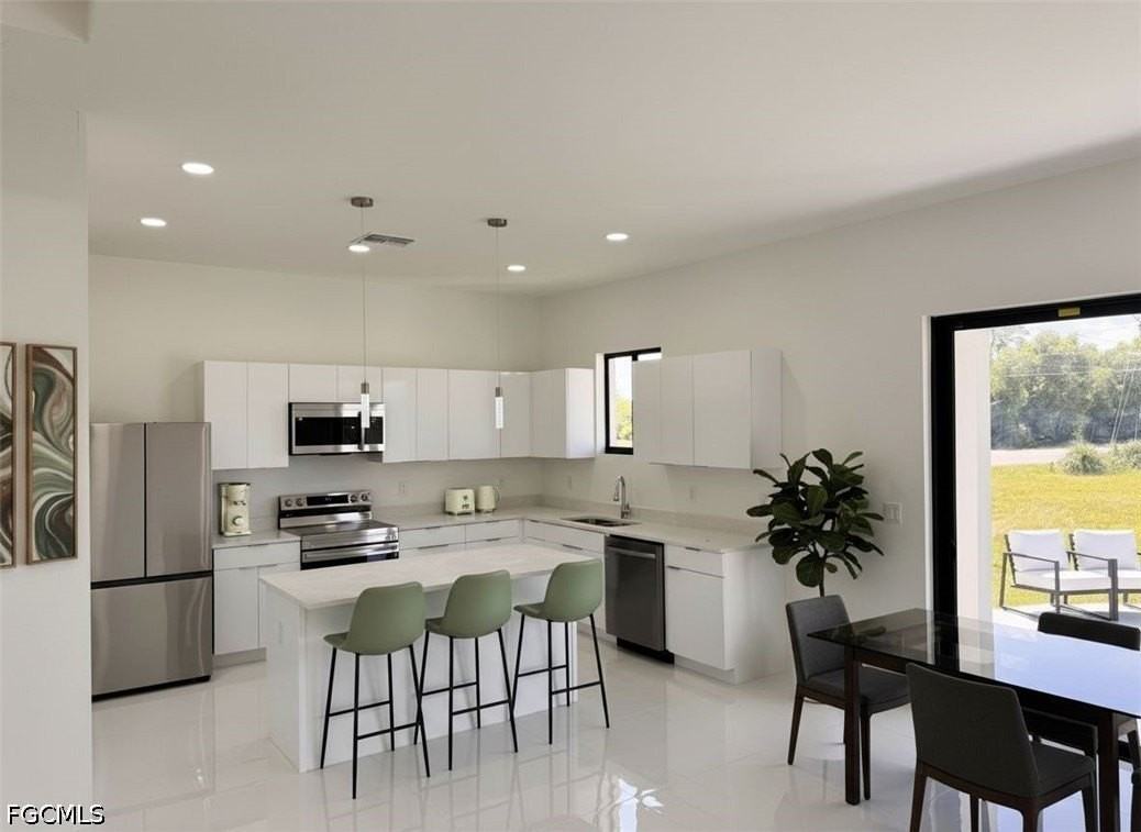 4002 Nw 38th St - Photo 5 of 23