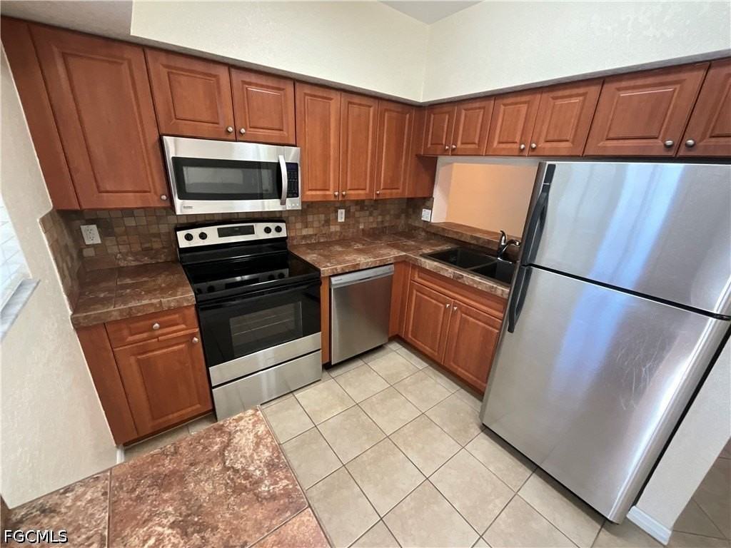 8342 Bernwood Cove Loop #809 - Photo 6 of 25