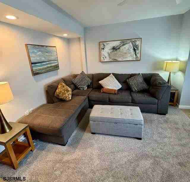 130 N Adams Ave #B - Photo 4 of 13