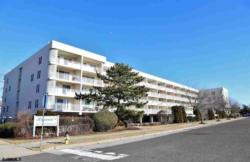 600 W Brigantine Ave #310 - Photo 2 of 27