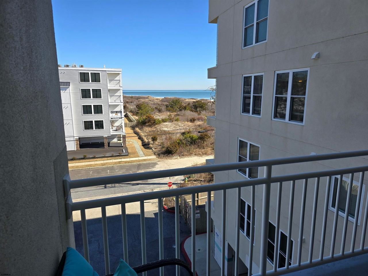 600 W Brigantine Ave #310 - Photo 3 of 27