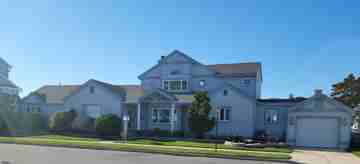 featured image of 8601 Fulton Ave