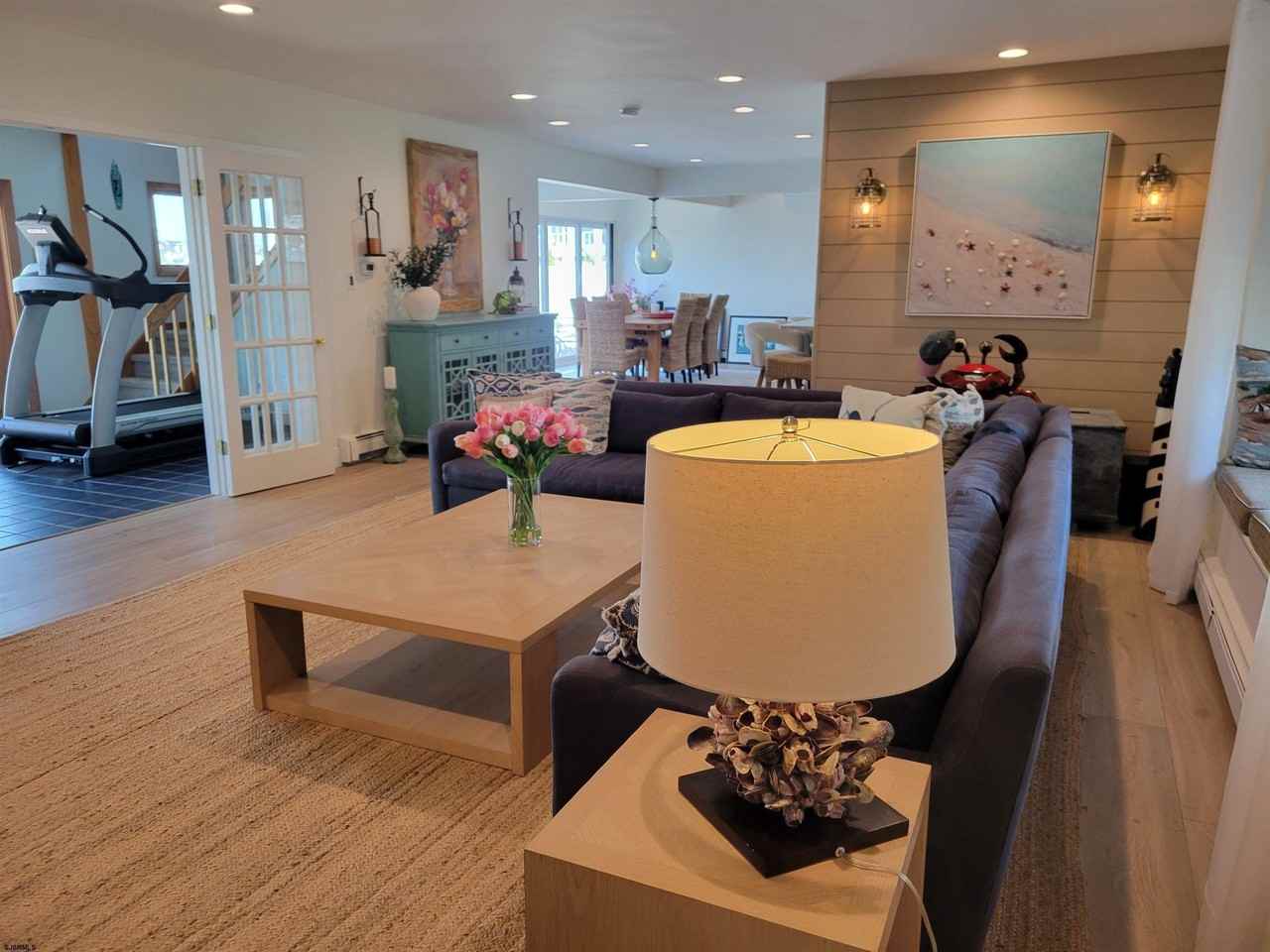 8601 Fulton Ave - Photo 5 of 50