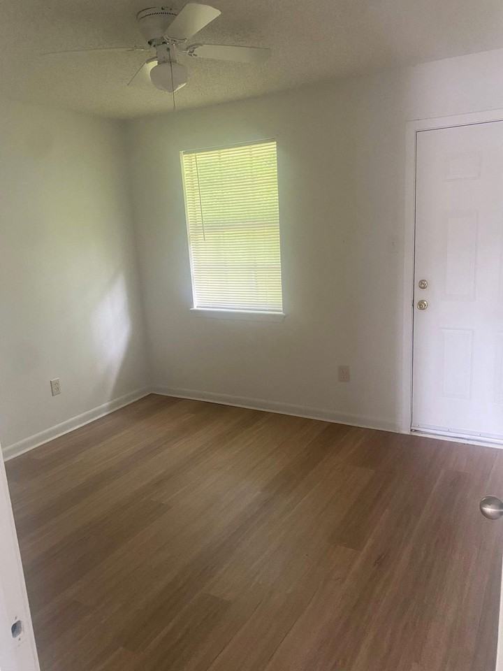 300 Rials Dr #A - Photo 4 of 5