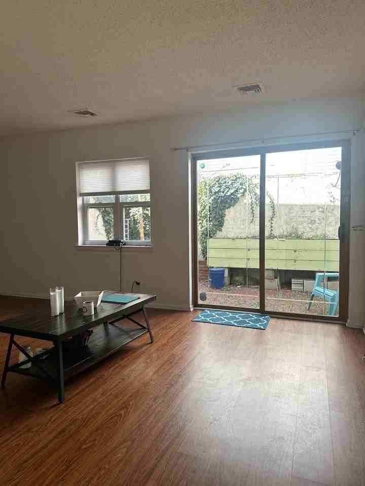 1219 Kater St #1 - Photo 6 of 12