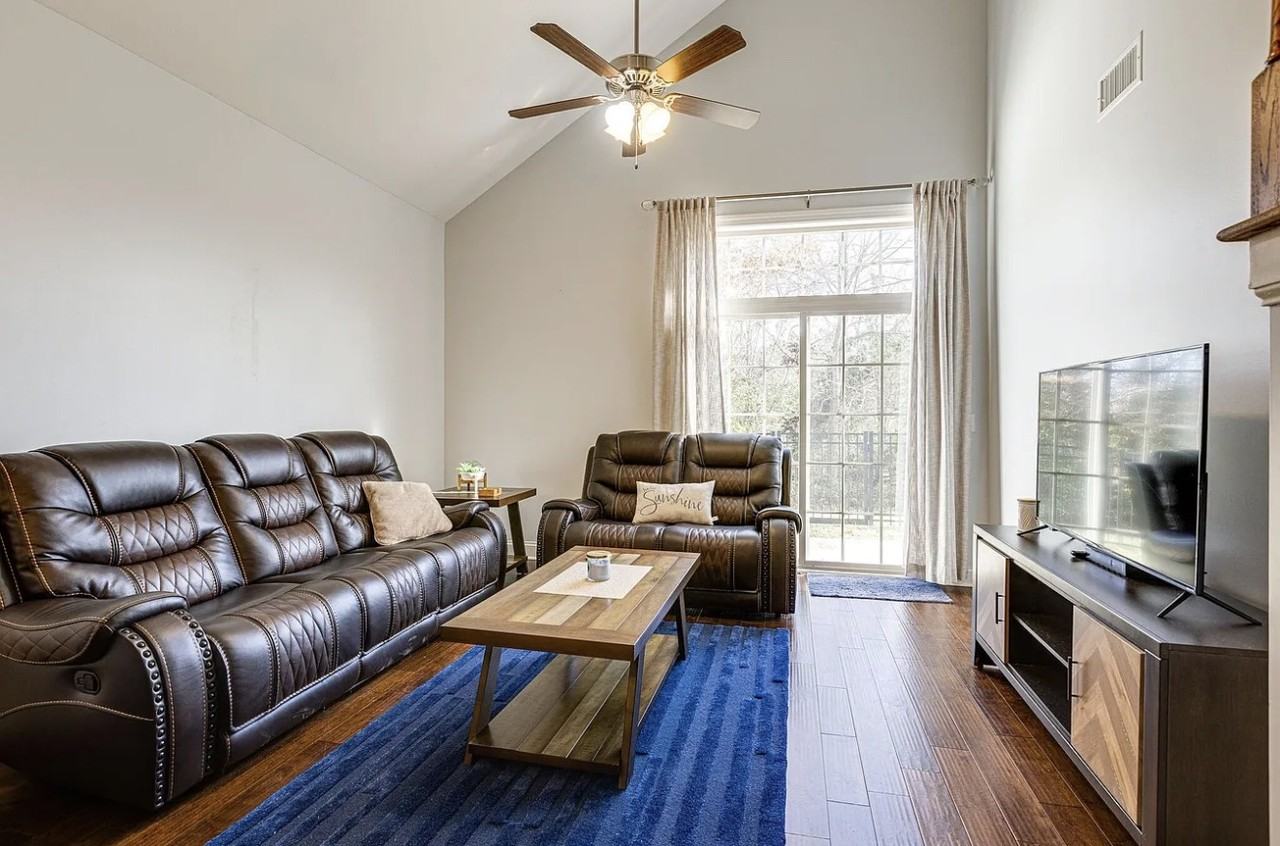 1003 Irish Way #1 - Photo 7 of 27