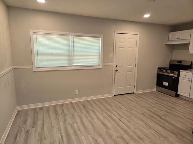 1108 Rhett Dr - Photo 4 of 9