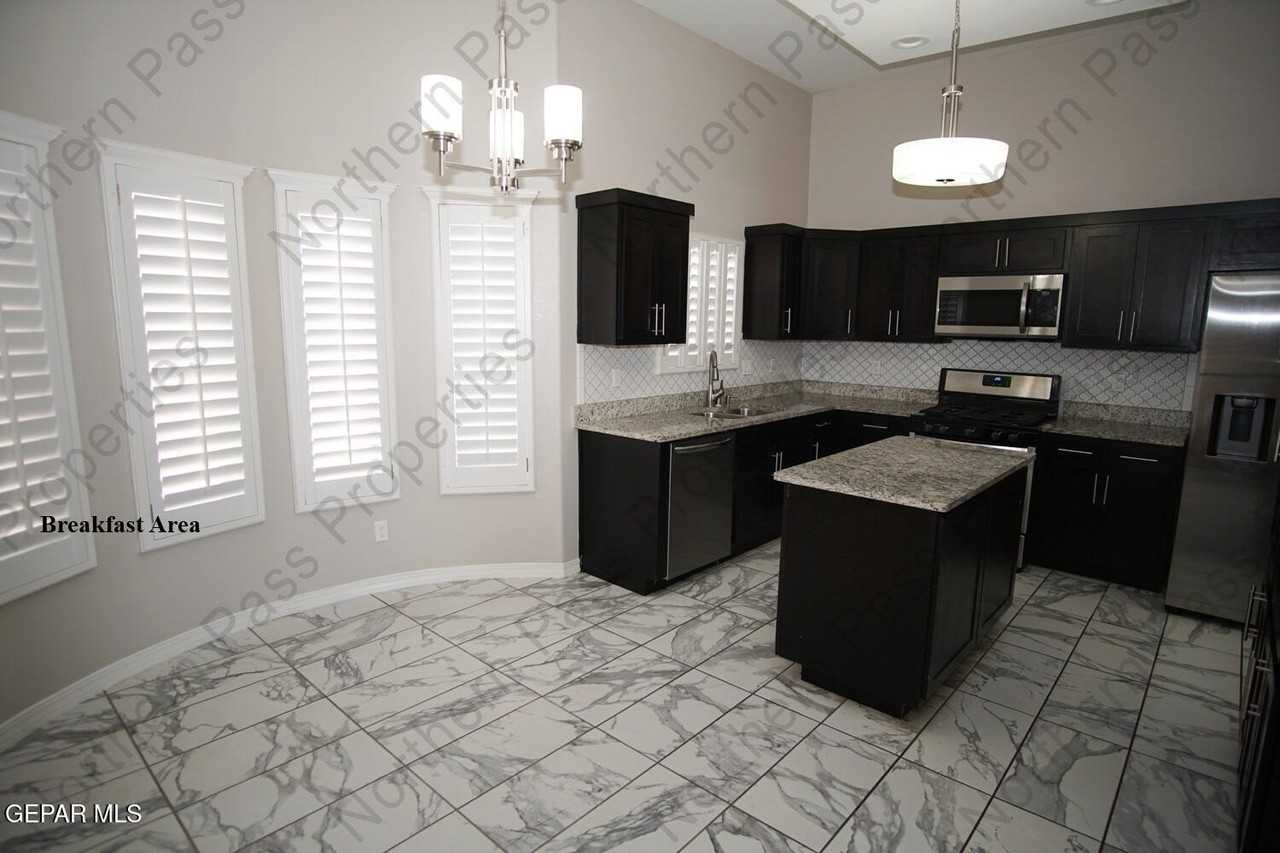 12587 Barbaro Way - Photo 7 of 32