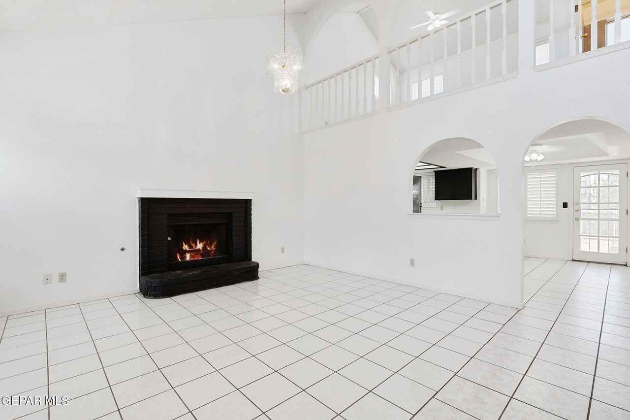 4620 Loma De Cobre Dr - Photo 5 of 42